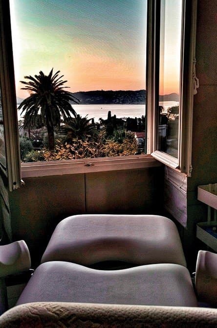 Dr. Delmar HERITAGE Magazine Dr. Delmar HERITAGE Magazine